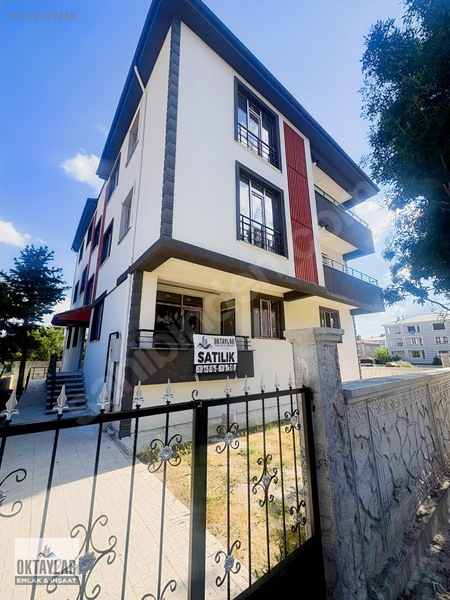 Oktaylar'dan Barboros Mah Satılık 2+1 Yüksek Giriş Daire