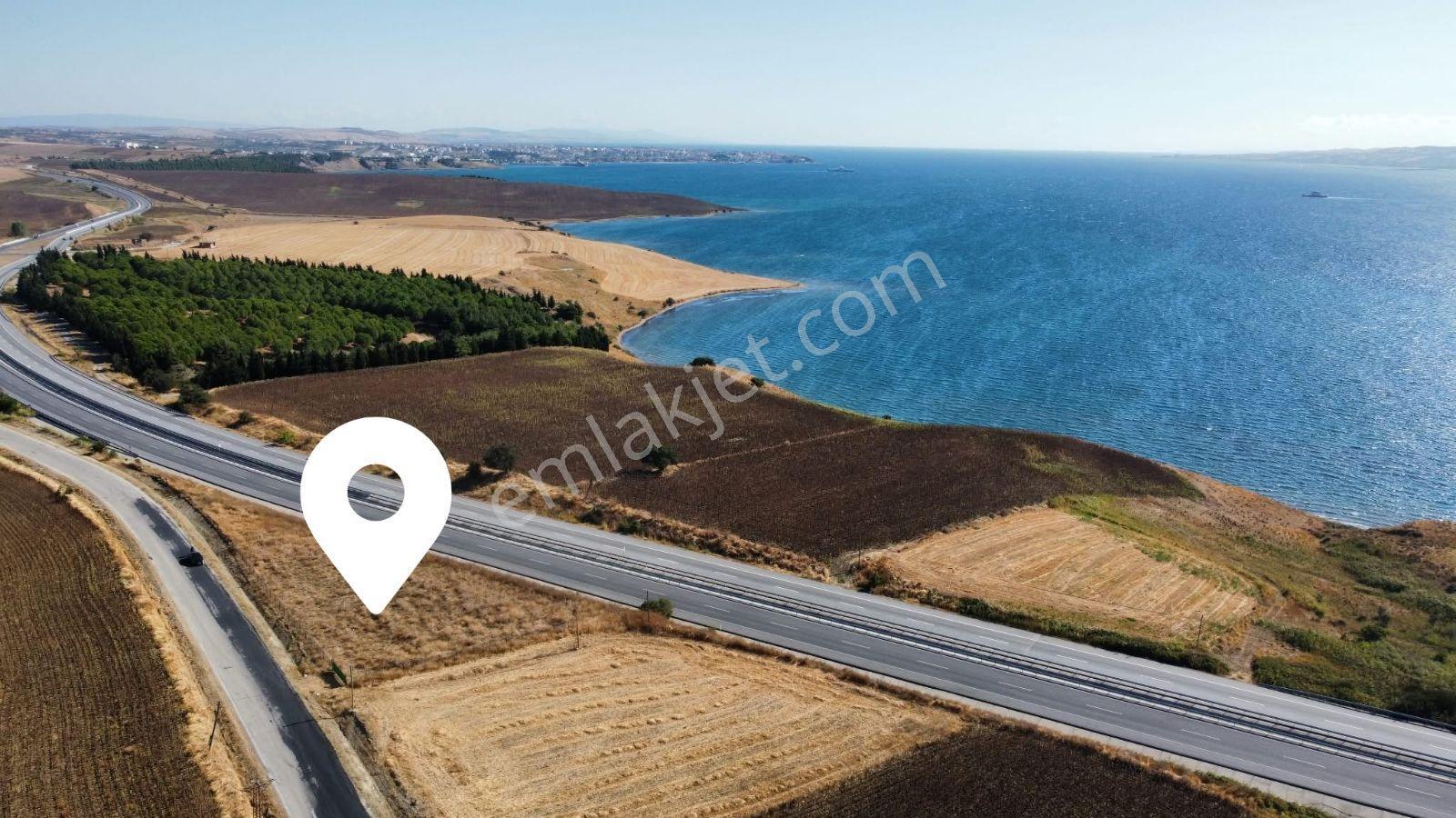 2 Yola Cepheli Deniz Ve Köprü Manzaralı İmarlı Araç Takaslı — fotoğraf 3