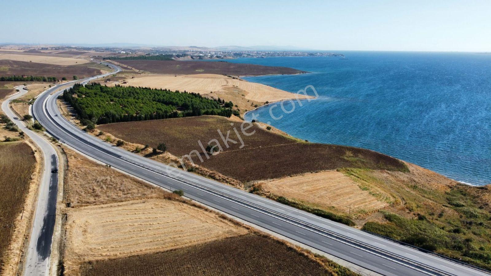 2 Yola Cepheli Deniz Ve Köprü Manzaralı İmarlı Araç Takaslı — fotoğraf 15