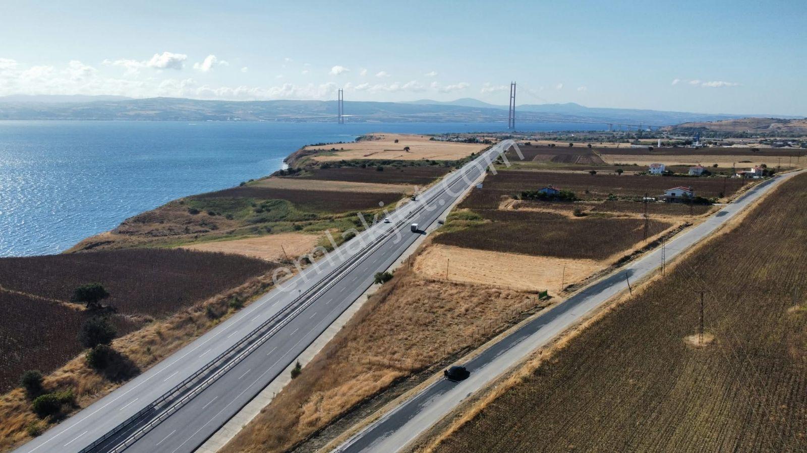 2 Yola Cepheli Deniz Ve Köprü Manzaralı İmarlı Araç Takaslı — fotoğraf 16