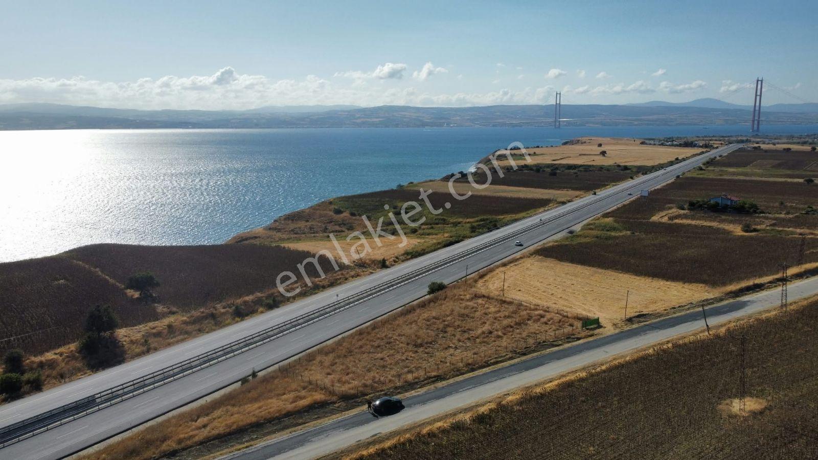 2 Yola Cepheli Deniz Ve Köprü Manzaralı İmarlı Araç Takaslı — fotoğraf 17