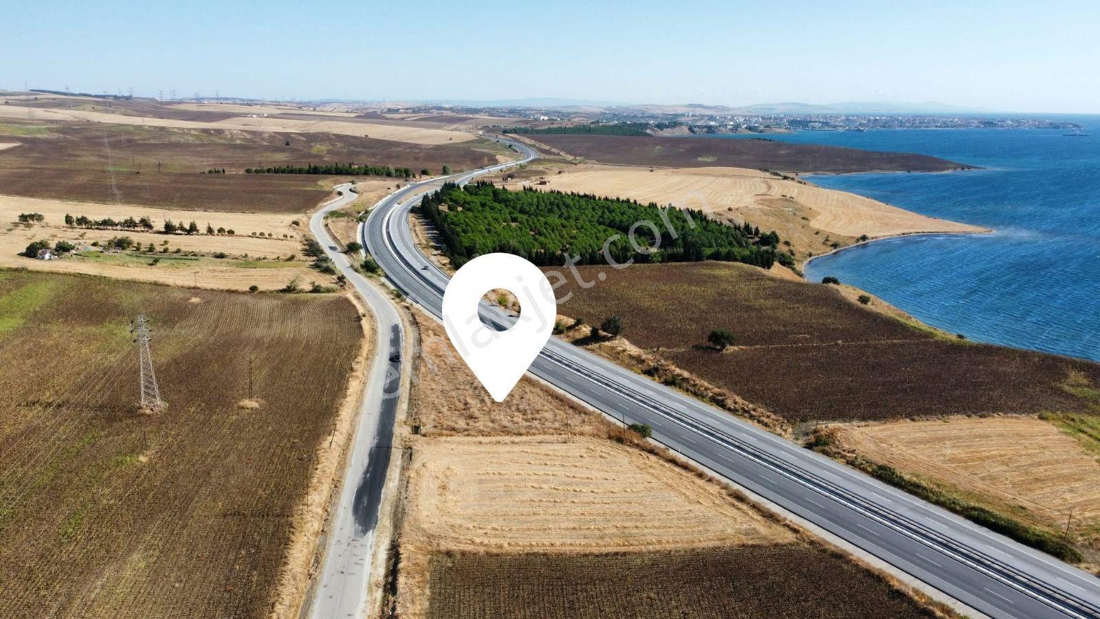 2 Yola Cepheli Deniz Ve Köprü Manzaralı İmarlı Araç Takaslı — fotoğraf 24