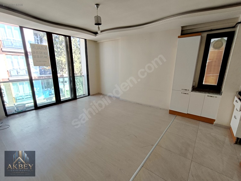 Çarşı Merkezde Kiralık 2+0 Daire — fotoğraf 3