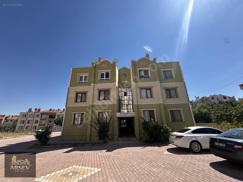 Bosna Hersek Mahallesi Sümeyye Caddesinde Kiralık 3+1 Daire