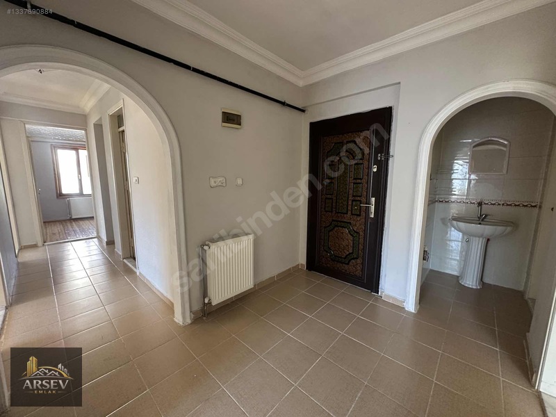 Bosna Hersek Mahallesi Sümeyye Caddesinde Kiralık 3+1 Daire — fotoğraf 3