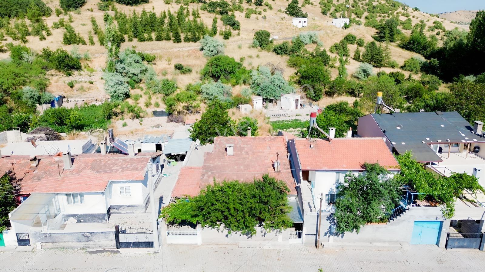 Nevşehir Göre Çayırlık'Ta 212 M² Brüt 125 M² Net 2,5+1 Müstakil
