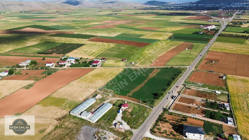 Afşin Emlak'tan Mükkemmel Konumda Satılık Besi Çiftliği — fotoğraf 5