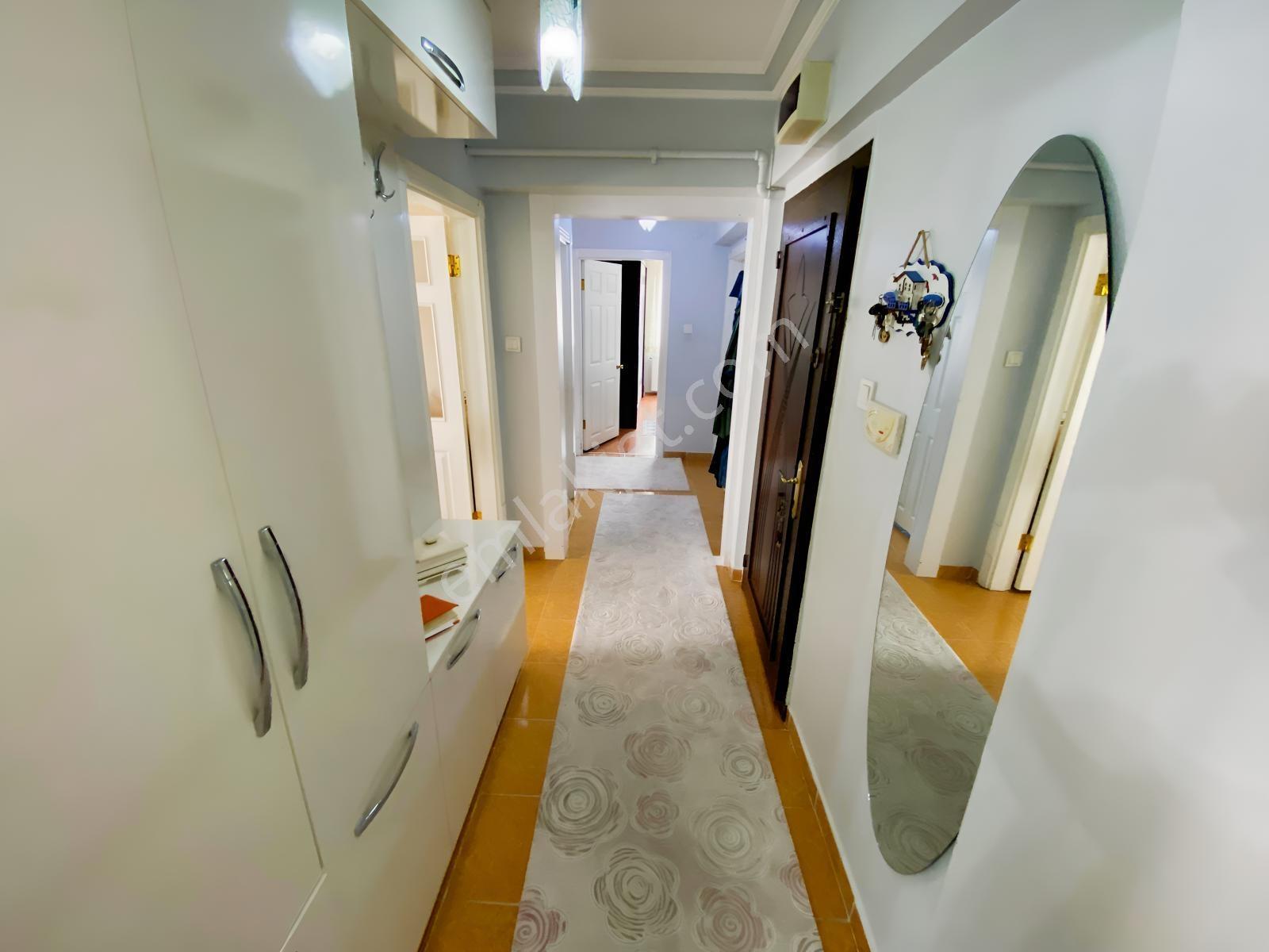 Bağlarbaşında Site İçi Asansörlü Krediye Uygun 3+1 Yapılı Daire — fotoğraf 15