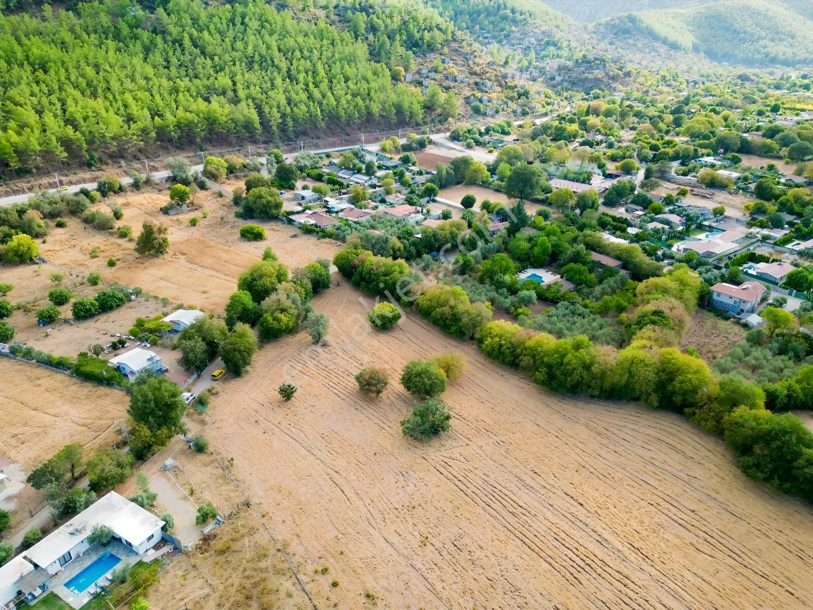 Fethiye Kayaköyün Değerlenen Bölgesinde 5.452 M² Satılık Bahçe