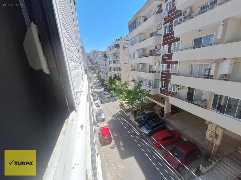 Turpa Vip'ten Poligon Metro Yakını 3+1 Satılık Daire — fotoğraf 2
