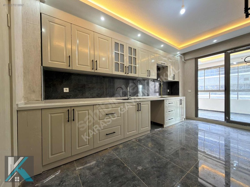 Karasu Dan Havuzlu Sitede Arakat 150 M2 3+1 Satılık Lüx Daire — fotoğraf 2