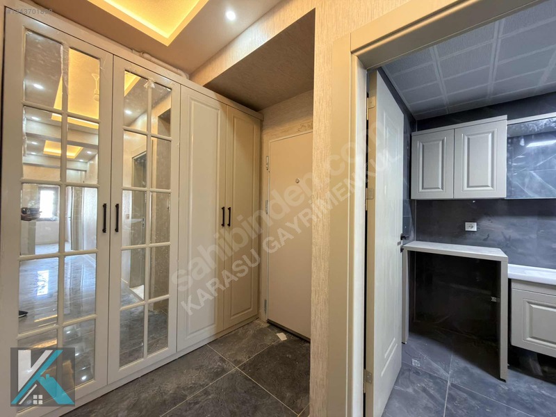 Karasu Dan Havuzlu Sitede Arakat 150 M2 3+1 Satılık Lüx Daire — fotoğraf 9