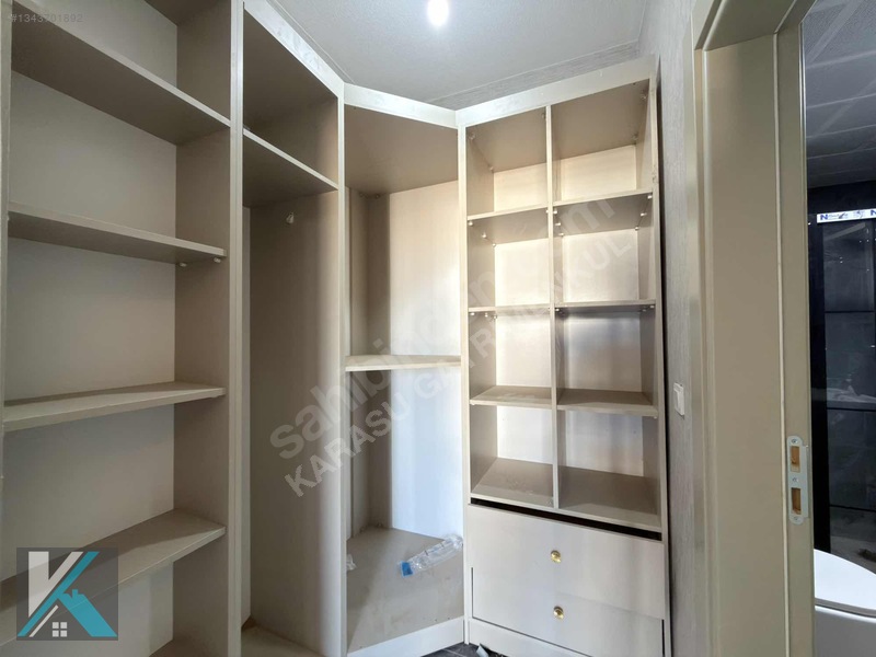 Karasu Dan Havuzlu Sitede Arakat 150 M2 3+1 Satılık Lüx Daire — fotoğraf 28