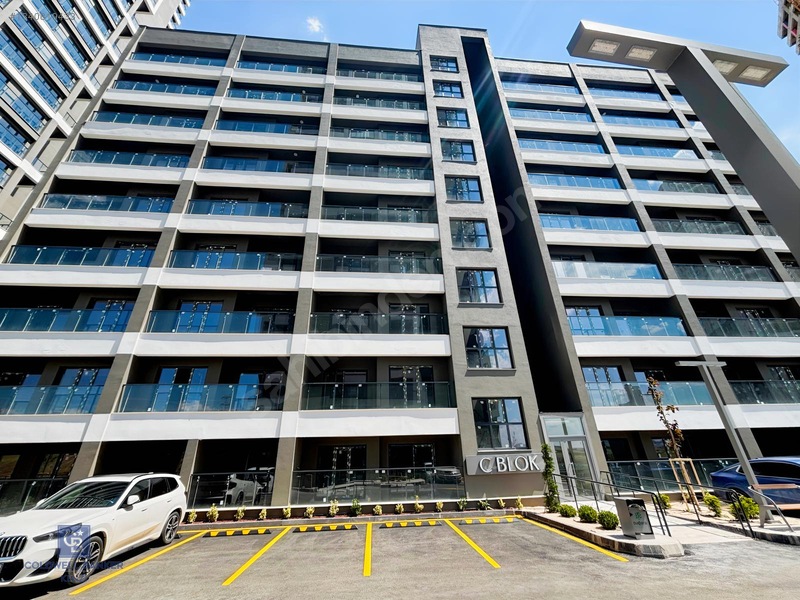 Natura İncek'te Çift Balkonlu,c Blok 2+1 Dubleks Kiralık Daire