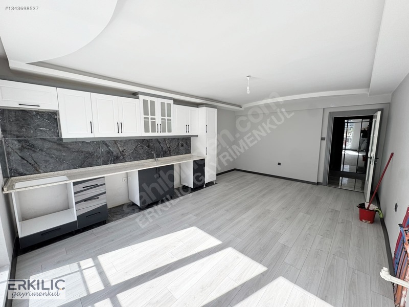 Erkılıç Gayrimenkul'den Site İçi Giyinme Odalı 170m2 Sıfır 3+1
