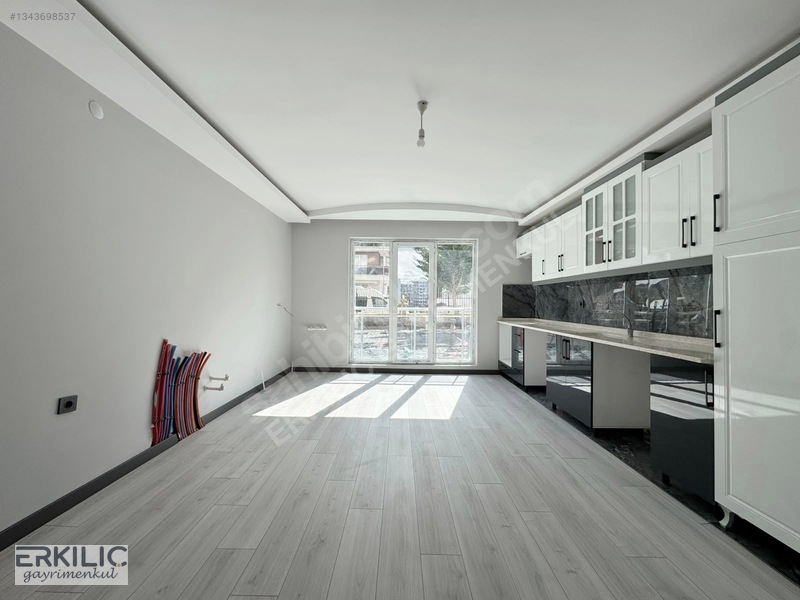 Erkılıç Gayrimenkul'den Site İçi Giyinme Odalı 170m2 Sıfır 3+1 — fotoğraf 2