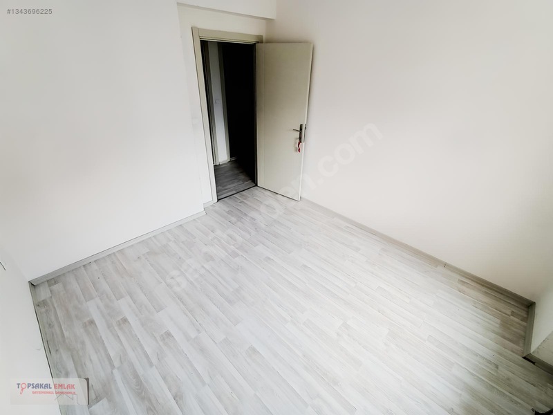 Topsakal Em.5000 Evler Cumhuriyet Mahallesinde Kiralık 2+1 Daire — fotoğraf 12