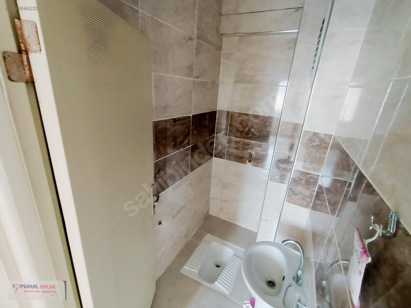 Topsakal Em.5000 Evler Cumhuriyet Mahallesinde Kiralık 2+1 Daire — fotoğraf 14
