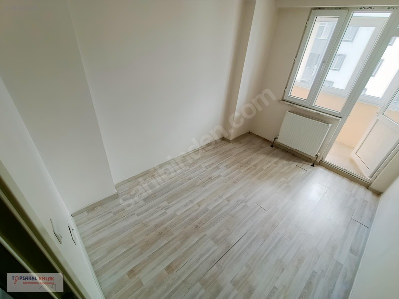 Topsakal Em.5000 Evler Cumhuriyet Mahallesinde Kiralık 2+1 Daire — fotoğraf 17