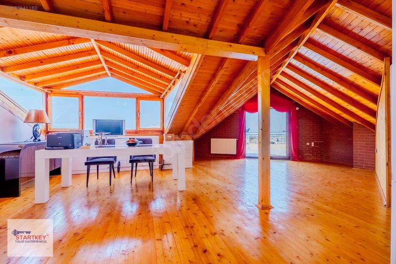Güzelbahçede Deniz Ve Doğayla İç İçe, Prestijli Kiralık Villa — fotoğraf 23
