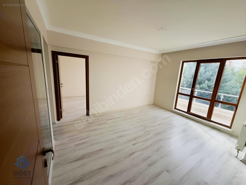 Ahi Mesut'ta Site İçerisinde Geniş 3+1 Daire — fotoğraf 3