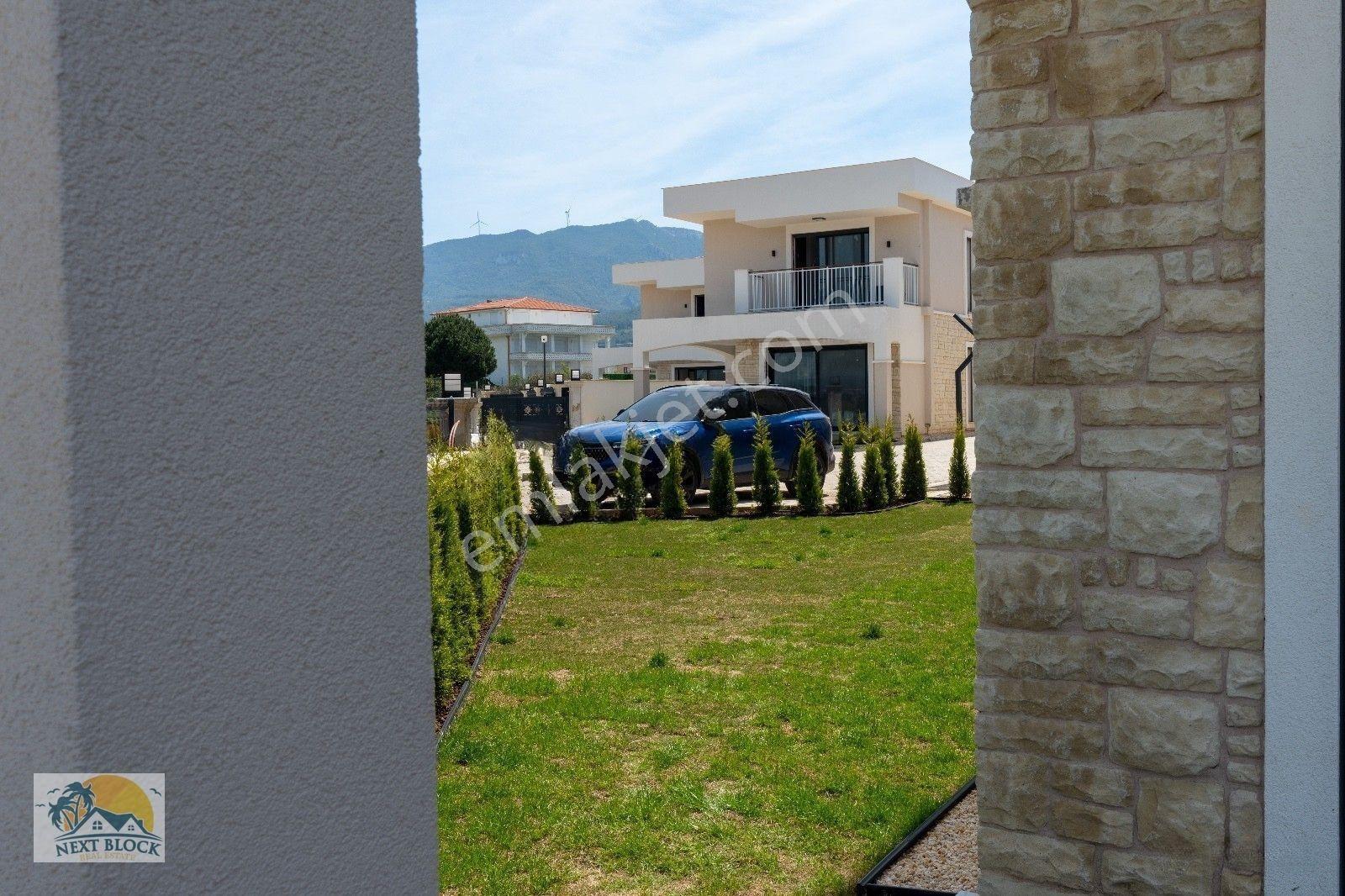 Kuşadası Davutlar Sahil'de Muhteşem Konum-manzara-ö.havuz Villa — fotoğraf 6