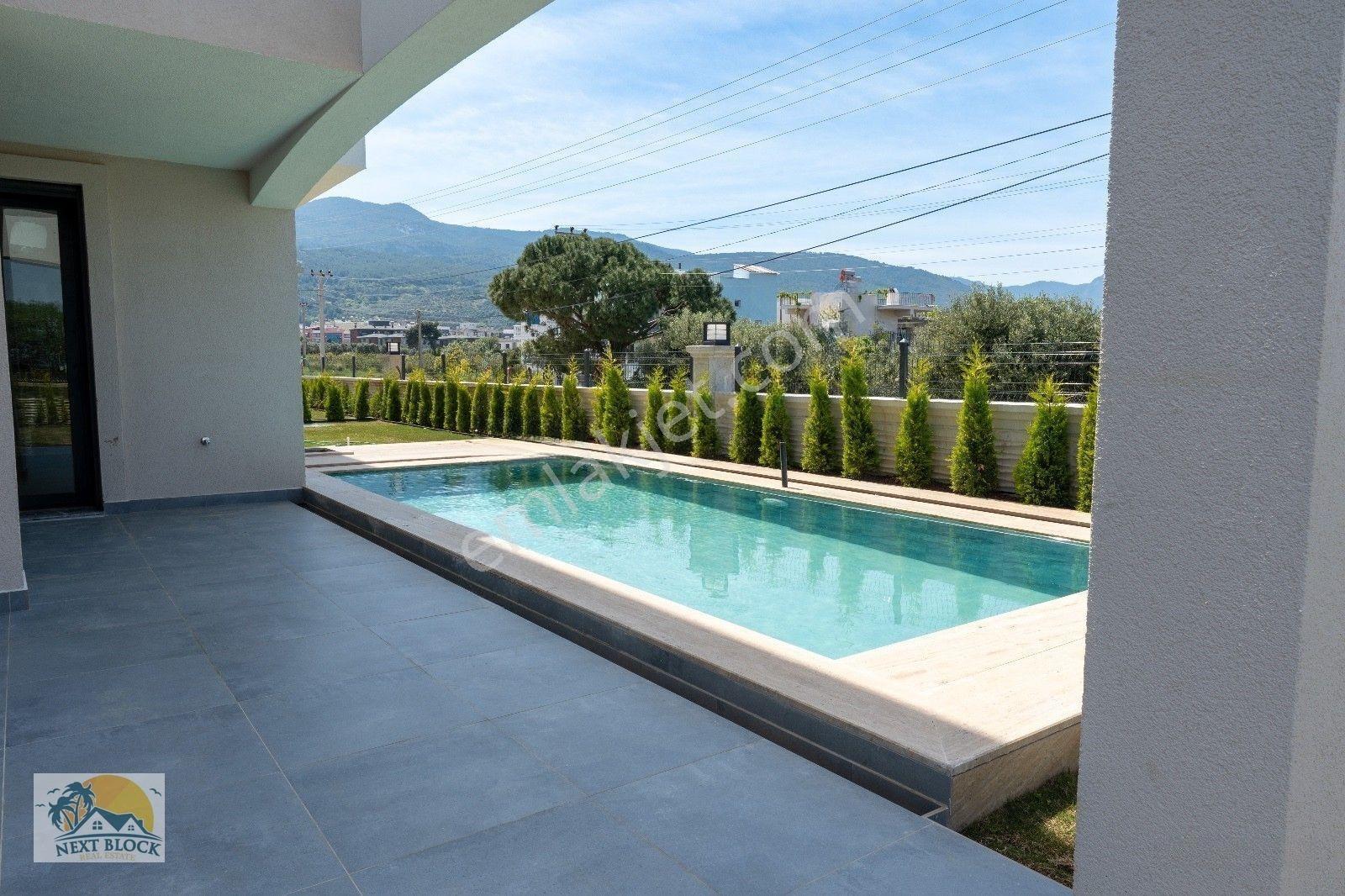 Kuşadası Davutlar Sahil'de Muhteşem Konum-manzara-ö.havuz Villa — fotoğraf 7