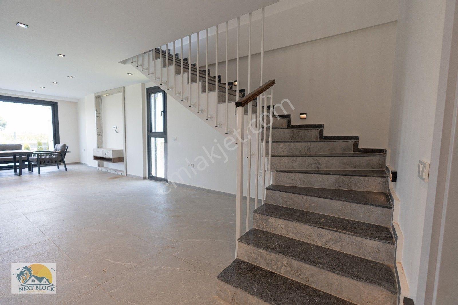 Kuşadası Davutlar Sahil'de Muhteşem Konum-manzara-ö.havuz Villa — fotoğraf 13