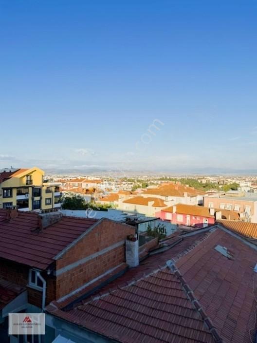 N.e.f. Manzaralı Yatırımlık 1+1 — fotoğraf 23