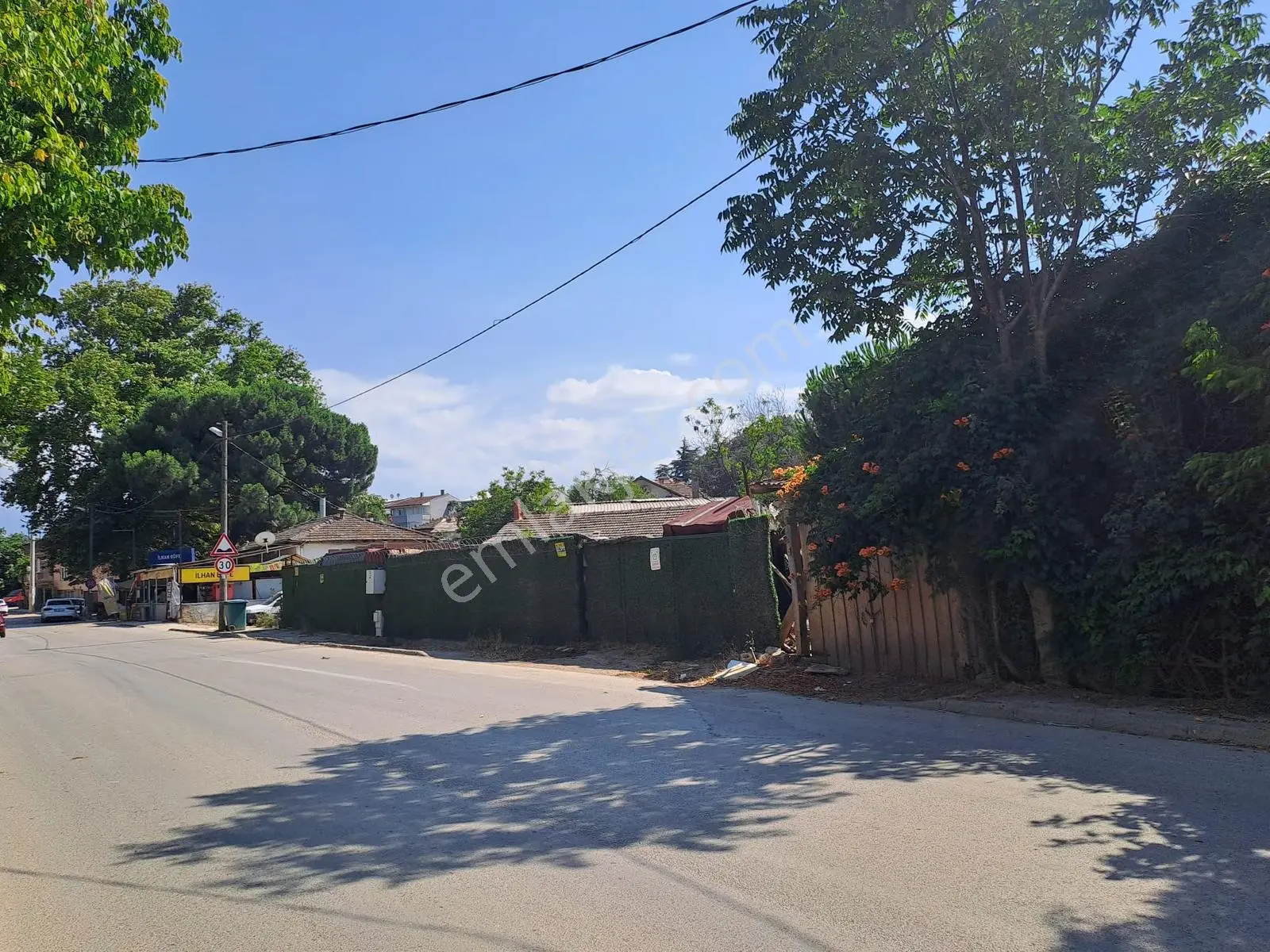 Dereçavuş Mah. Cadde Üzeri Villa İmarlı Arsa — fotoğraf 4