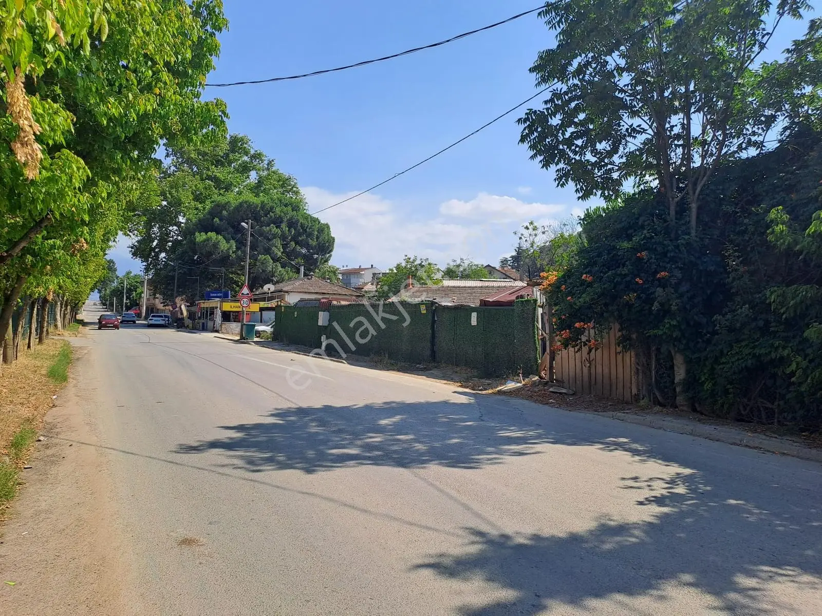 Dereçavuş Mah. Cadde Üzeri Villa İmarlı Arsa — fotoğraf 5