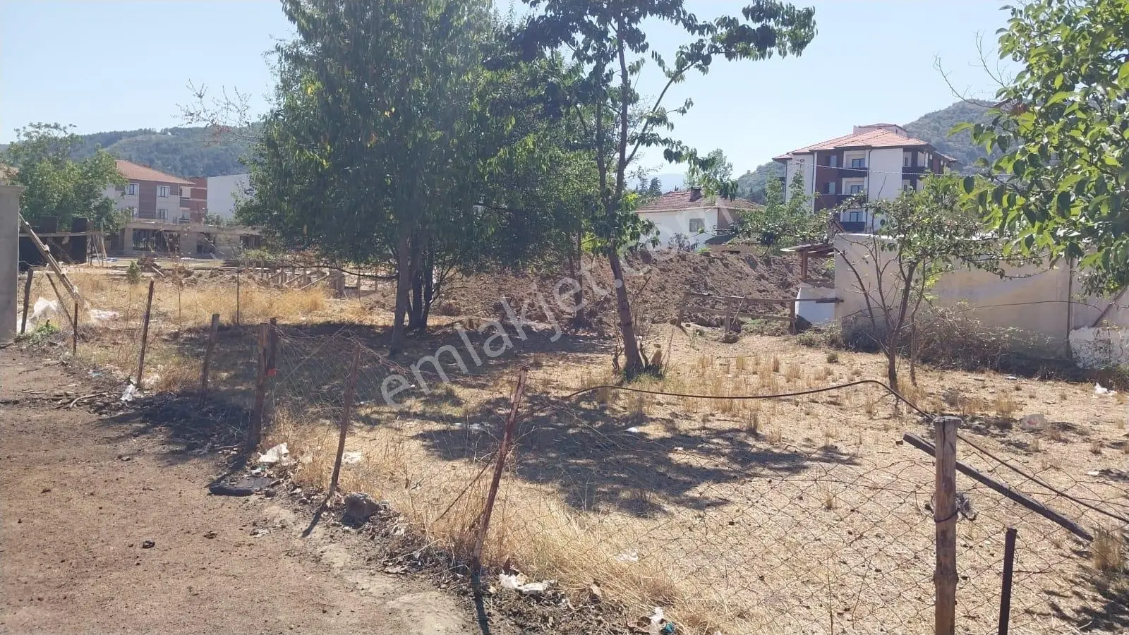 İnegöl Cerrah'ta 4 Kat İmarlı | Hemen İnşaata Hazır 264 M² — fotoğraf 3