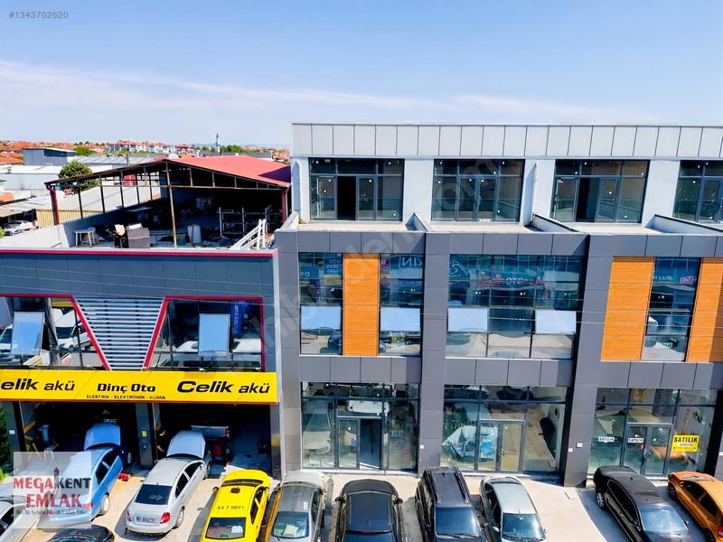 Erenler 2.noter Karşısında 420 M² 3 Katlı Kiralık İşyeri — fotoğraf 2
