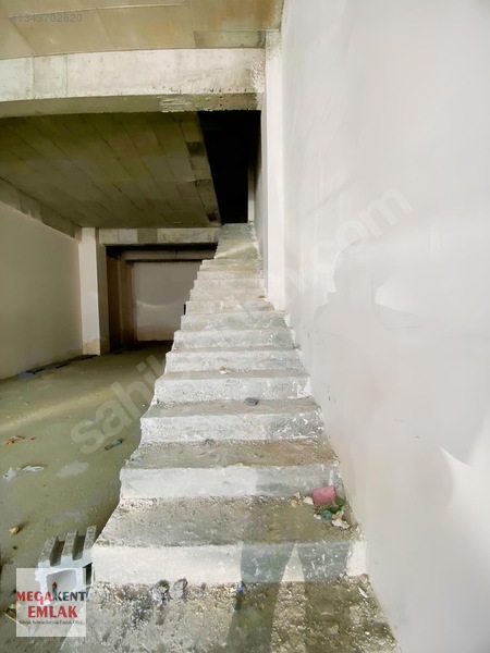 Erenler 2.noter Karşısında 420 M² 3 Katlı Kiralık İşyeri — fotoğraf 10