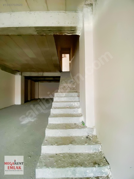 Erenler 2.noter Karşısında 420 M² 3 Katlı Kiralık İşyeri — fotoğraf 13