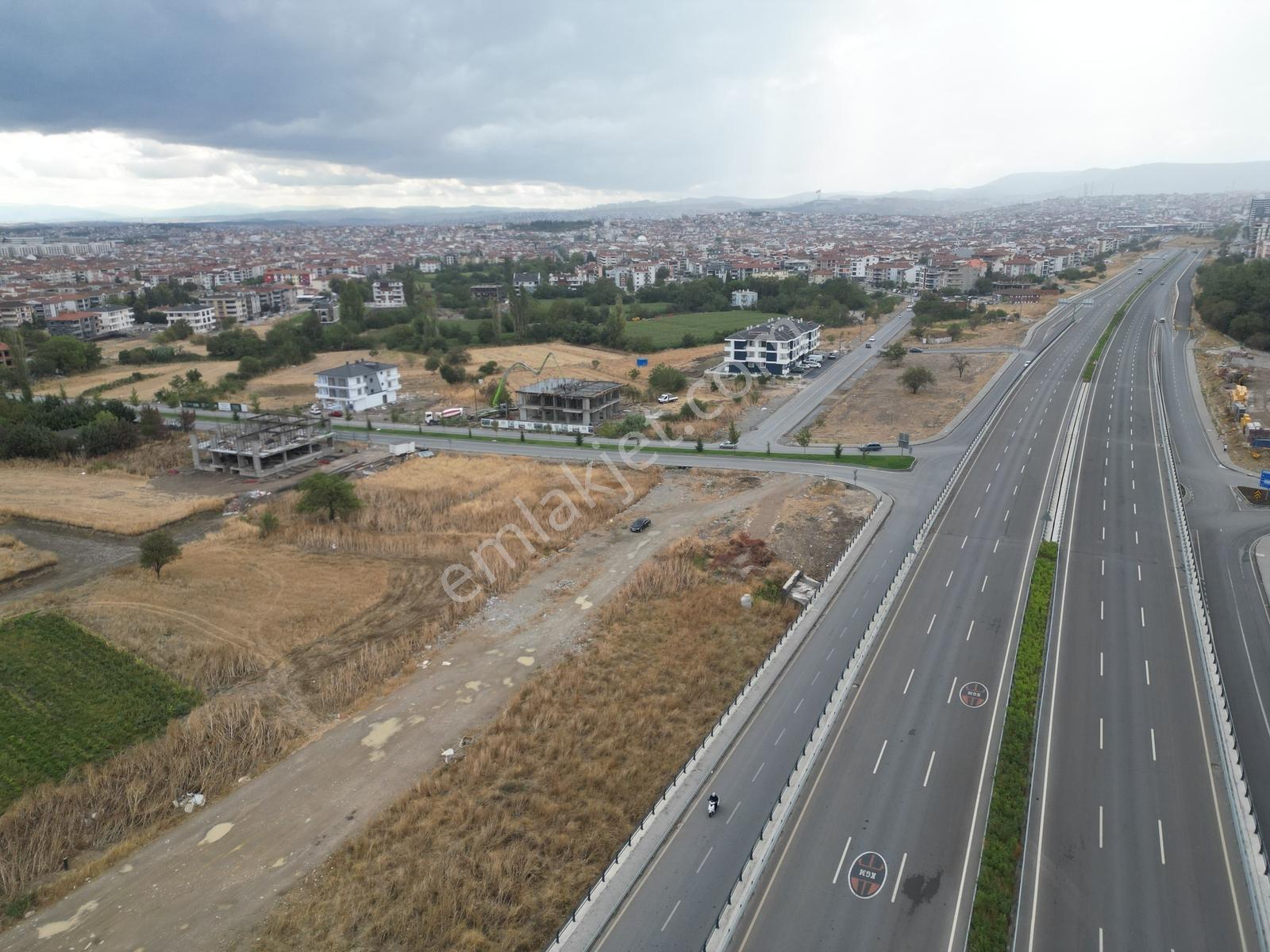 Üçpınar Mah. Paşaalanı Mevkii Caddeye Cephe Satılık 311 M² Tarla — fotoğraf 20