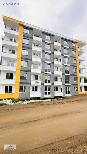 Ayvaz Mahallesi,yeni Devlet Hastanesi Yakınında 1+1 Daire