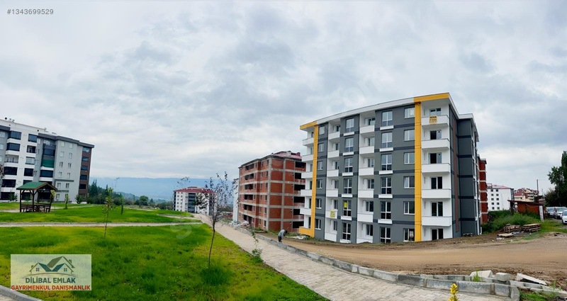Ayvaz Mahallesi,yeni Devlet Hastanesi Yakınında 1+1 Daire — fotoğraf 4
