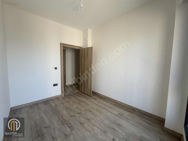 Master Proje'den Geniş Ferah Önü Açık E.banyolu 2+1 — fotoğraf 8