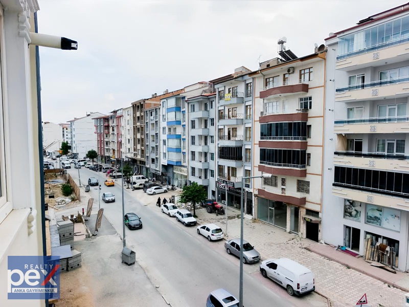 Pex Anka'dan Hasanbey Ana Cadde Üzeri Kiralık 3+1 Daire — fotoğraf 3