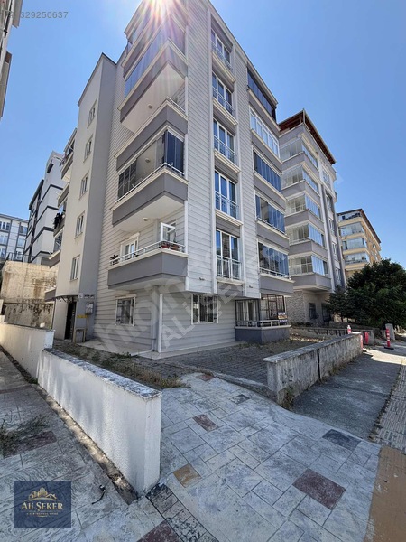 Atakum Bornova Caddesi'Nde Satılık 3+1 Daire