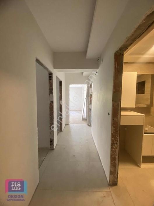 Aksoyda Sahile Yakın 3+1 Ara Kat Satılık Daire — fotoğraf 3