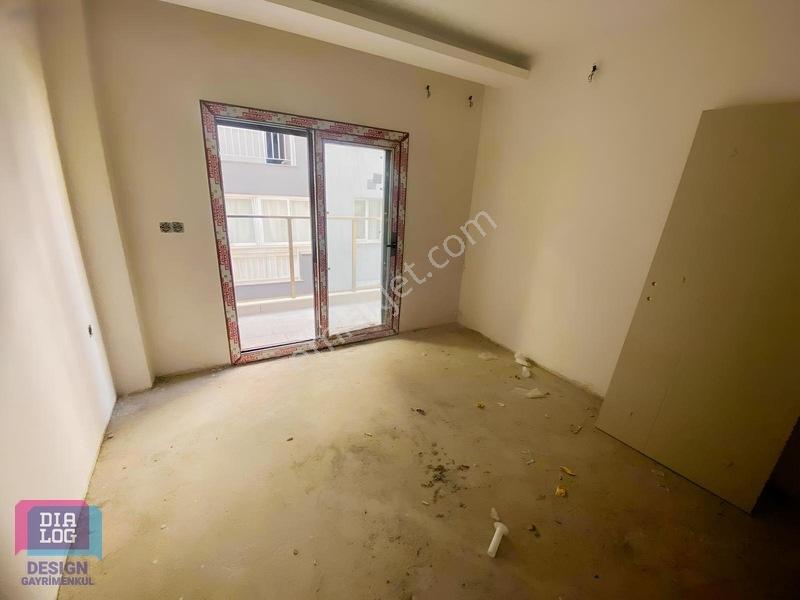 Aksoyda Sahile Yakın 3+1 Ara Kat Satılık Daire — fotoğraf 7