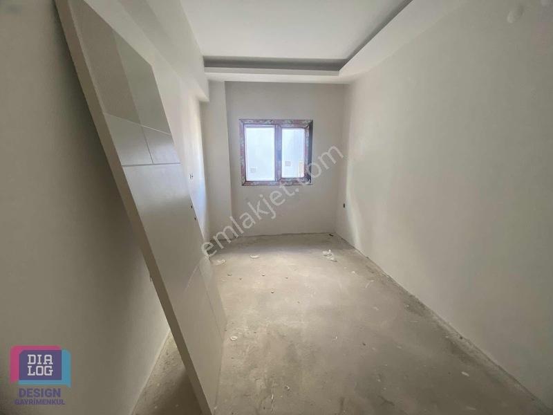 Aksoyda Sahile Yakın 3+1 Ara Kat Satılık Daire — fotoğraf 16