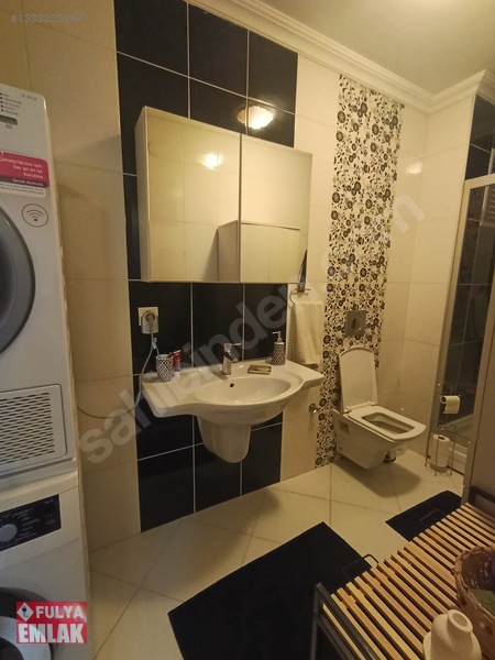 Fulya Emlaktan Süper 2+1 Mobilyalı Metro Metrobüse 13-15dakika — fotoğraf 3