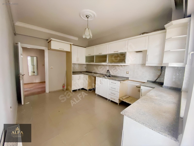 Alfa'dan Nfk Ve Sosyete Pazarı Civarı Satılık 4+1 Daire — fotoğraf 7