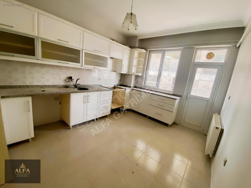 Alfa'dan Nfk Ve Sosyete Pazarı Civarı Satılık 4+1 Daire — fotoğraf 8