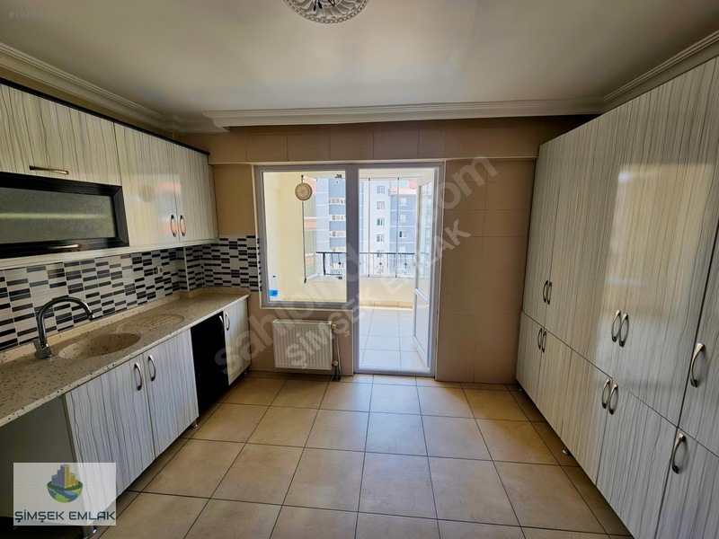 Şimşekten Y. Mahalle Çiğdemtepe De 3+1 130 M2 Site Dairesi 5.kat — fotoğraf 16
