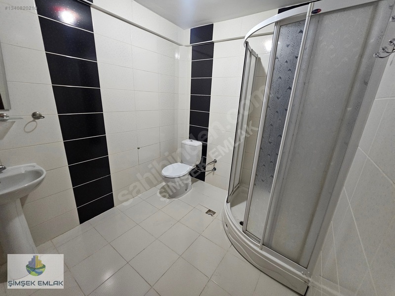Şimşekten Y. Mahalle Çiğdemtepe De 3+1 130 M2 Site Dairesi 5.kat — fotoğraf 23