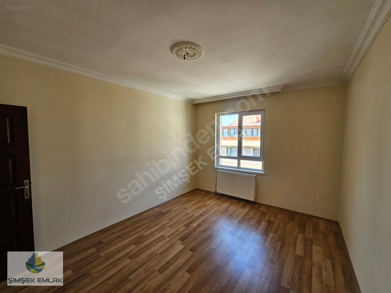Şimşekten Y. Mahalle Çiğdemtepe De 3+1 130 M2 Site Dairesi 5.kat — fotoğraf 26
